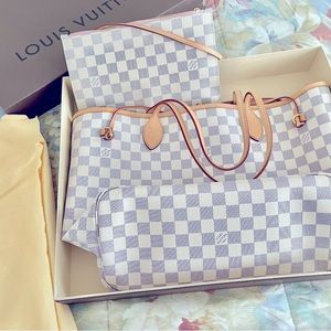 Louis Vuitton Neverfull Rose Ballerine with Pouchette like brand new